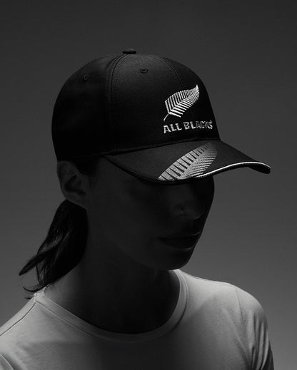 estoril-S 6 panels cap atlantis for all blacks