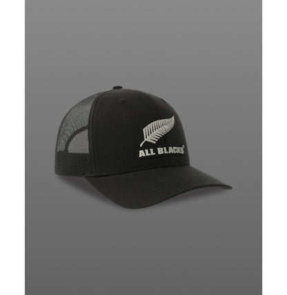 sonic-s trucker-style cap atlantis for all blacks